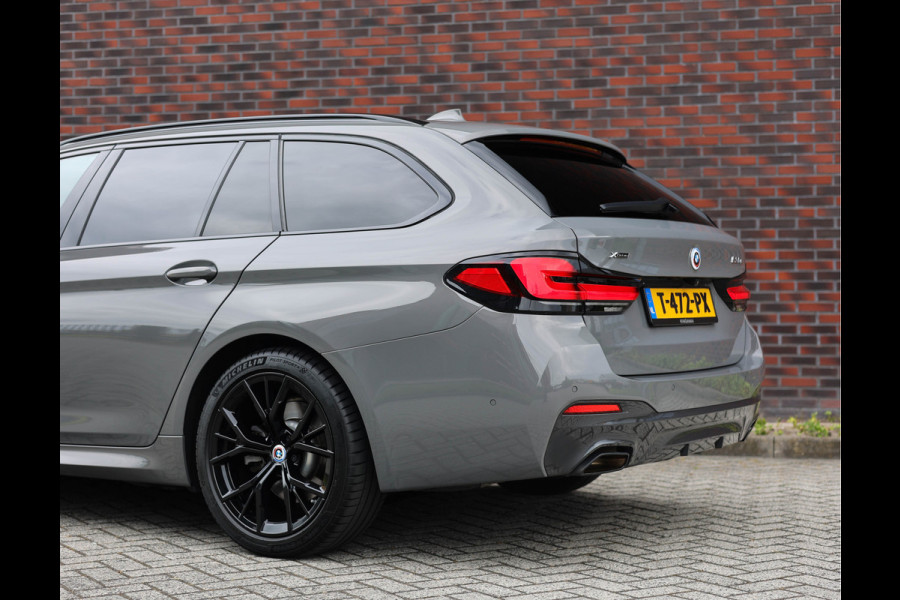 BMW 5 Serie Touring 530e xDrive | Pano - H/K - Laser - Trekhaak