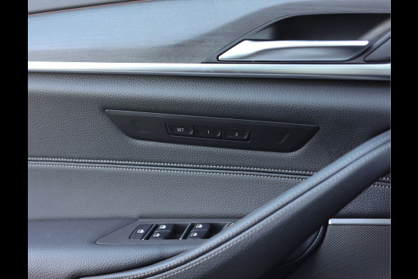 BMW 5 Serie Touring 530e xDrive | Pano - H/K - Laser - Trekhaak