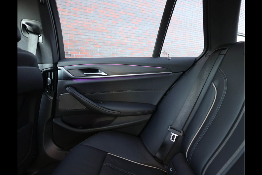 BMW 5 Serie Touring 530e xDrive | Pano - H/K - Laser - Trekhaak