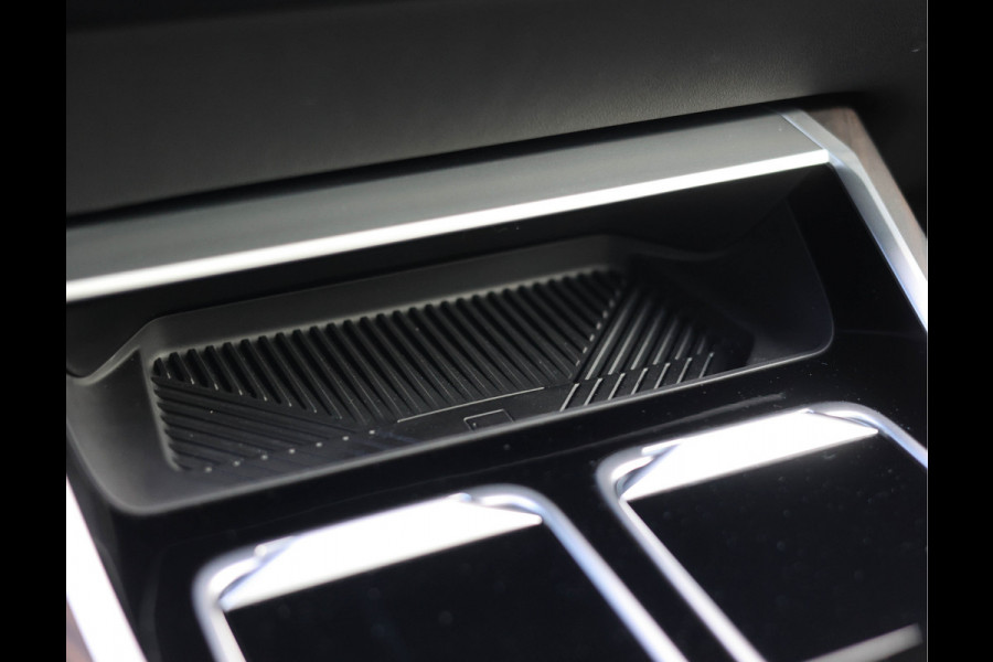 BMW 7 Serie M760e xDrive | SkyLounge - Executive - Bow&Wil