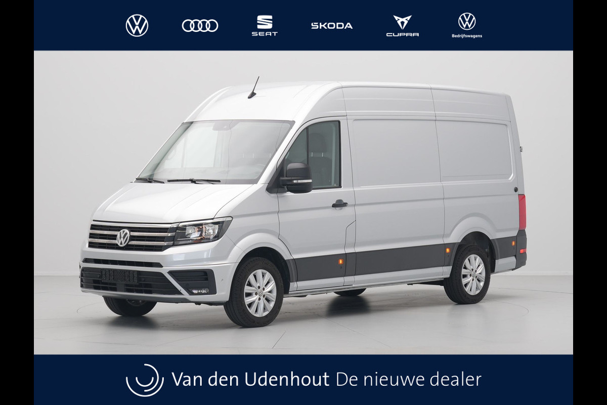 Volkswagen Crafter 35 2.0 TDI L3H3 Highline Camera Pdc Acc Trekhaak Navigatie Carplay Parkassist Volkswagen Crafter 35 2.0 TDI L3H3 Highline Camera Pdc Acc Trekhaak Navigatie Carplay Parkassist