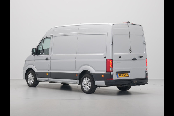 Volkswagen Crafter 35 2.0 TDI L3H3 Highline Camera Pdc Acc Trekhaak Navigatie Carplay Parkassist
