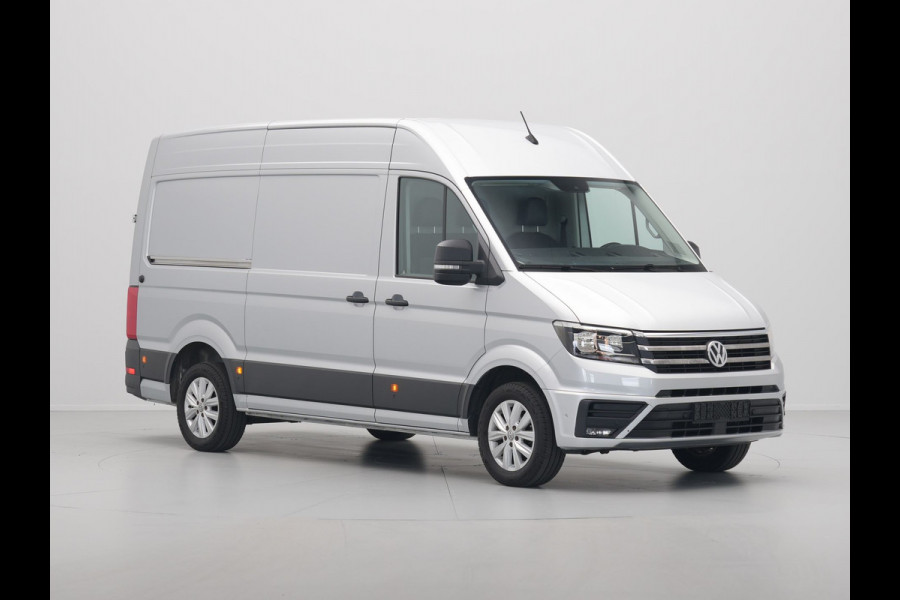Volkswagen Crafter 35 2.0 TDI L3H3 Highline Camera Pdc Acc Trekhaak Navigatie Carplay Parkassist