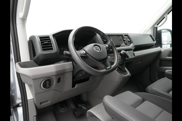 Volkswagen Crafter 35 2.0 TDI L3H3 Highline Camera Pdc Acc Trekhaak Navigatie Carplay Parkassist