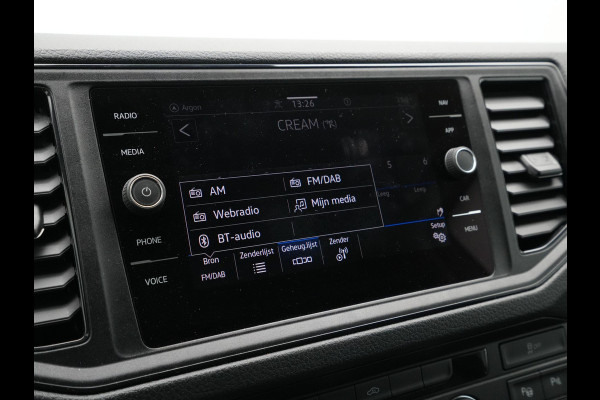 Volkswagen Crafter 35 2.0 TDI L3H3 Highline Camera Pdc Acc Trekhaak Navigatie Carplay Parkassist