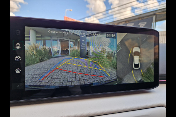 Kia EV4 Fastback GT-PlusLine 81.4 kWh | Dodehoekcamera | Stoelventilatie | Pano | 360 Camera | HUD |