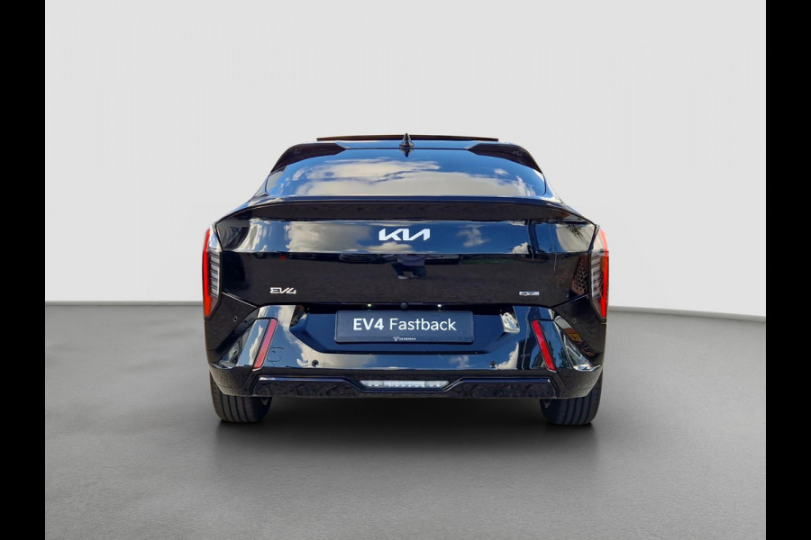 Kia EV4 Fastback GT-PlusLine 81.4 kWh | Dodehoekcamera | Stoelventilatie | Pano | 360 Camera | HUD |