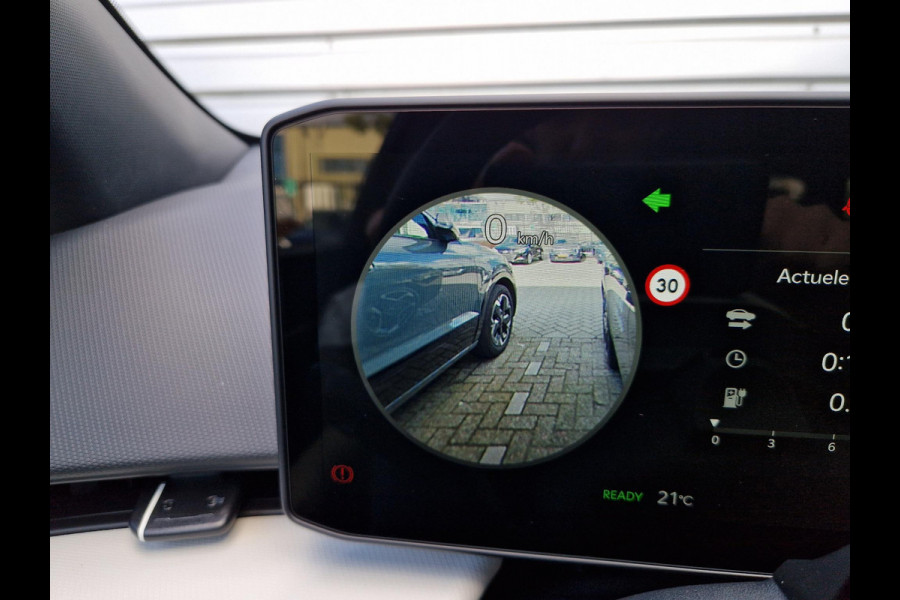 Kia EV4 Fastback GT-PlusLine 81.4 kWh | Dodehoekcamera | Stoelventilatie | Pano | 360 Camera | HUD |