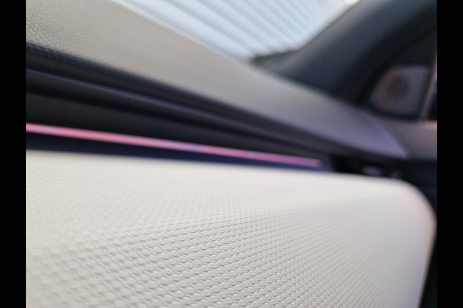 Kia EV4 Fastback GT-PlusLine 81.4 kWh | Dodehoekcamera | Stoelventilatie | Pano | 360 Camera | HUD |