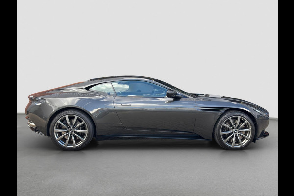 Aston Martin DB11 4.0 V8