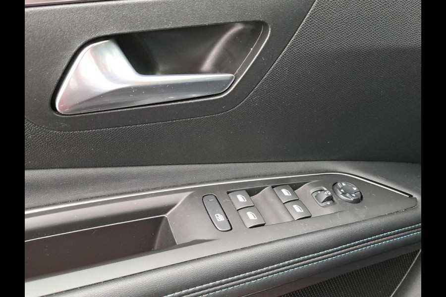 Peugeot 3008 1.6 HYbrid 225 GT Plug-in
