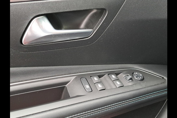 Peugeot 3008 1.6 HYbrid 225 GT Plug-in