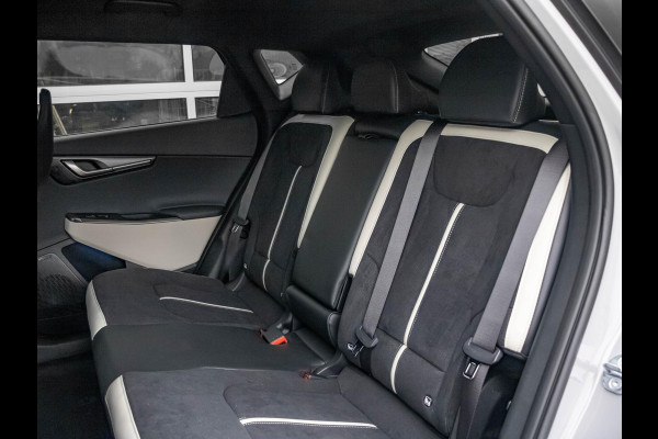 Kia Ev6 GT-Line 84 kWh l 360 graden camera l dodehoek camera l schuifkantel dak l stoel verwarming en ventilatie l 17% bijtelling * l
