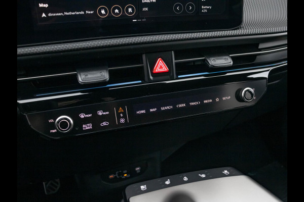 Kia Ev6 GT-Line 84 kWh l 360 graden camera l dodehoek camera l schuifkantel dak l stoel verwarming en ventilatie l 17% bijtelling * l