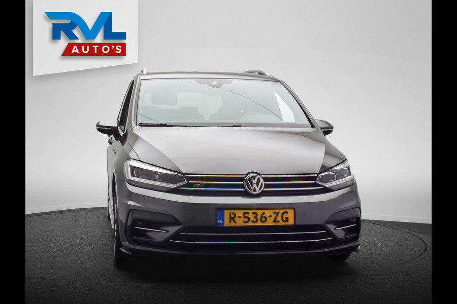 Volkswagen Touran 1.4 TSI Highline Edition R 7 Persoons Carplay Trekhaak Adaptive-cruise Camera Navigatie