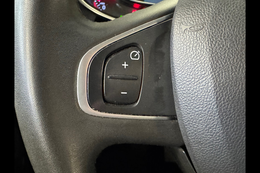 Renault Clio Estate 0.9 TCe Limited AIRCO CRUISE NAVIGATIE BLUETOOTH PDC