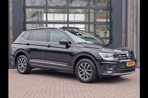Volkswagen Tiguan Allspace 1.4 TSI Comfortline Business 7p. | Pano | Trekhaak | Stoelverwarming | Navi | ACC | App-connect | Elek. achterklep | All-seasons | Volkswagen Tiguan Allspace 1.4 TSI Comfortline Business 7p. | Pano | Trekhaak | Stoelverwarming | Navi | ACC | App-connect | Elek. achterklep | All-seasons |