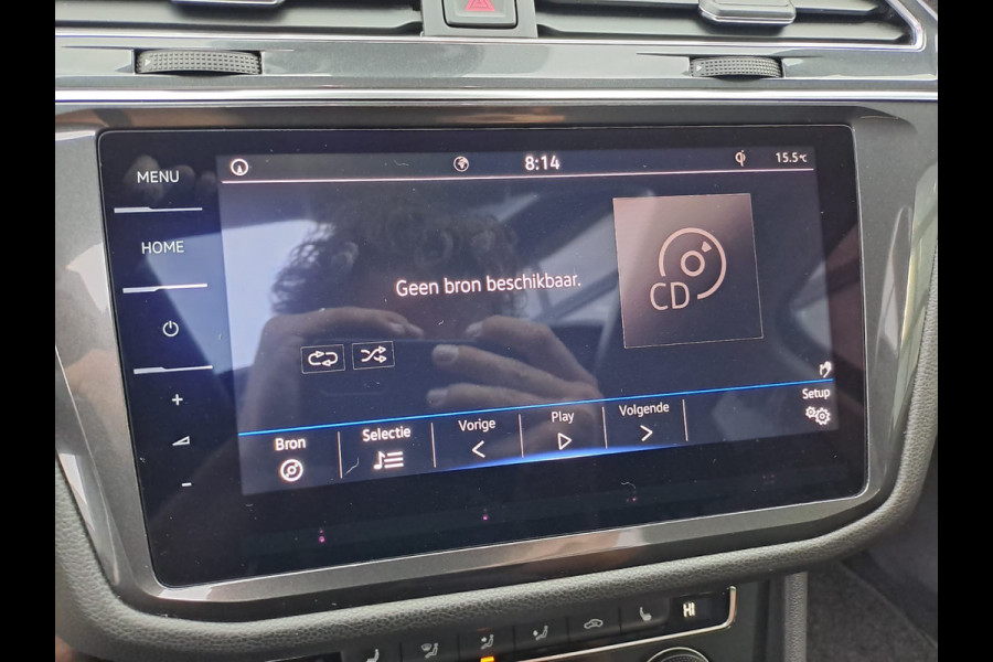Volkswagen Tiguan Allspace 1.4 TSI Comfortline Business 7p. | Pano | Trekhaak | Stoelverwarming | Navi | ACC | App-connect | Elek. achterklep | All-seasons | Volkswagen Tiguan Allspace 1.4 TSI Comfortline Business 7p. | Pano | Trekhaak | Stoelverwarming | Navi | ACC | App-connect | Elek. achterklep | All-seasons |