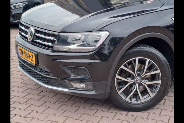 Volkswagen Tiguan Allspace 1.4 TSI Comfortline Business 7p. | Pano | Trekhaak | Stoelverwarming | Navi | ACC | App-connect | Elek. achterklep | All-seasons | Volkswagen Tiguan Allspace 1.4 TSI Comfortline Business 7p. | Pano | Trekhaak | Stoelverwarming | Navi | ACC | App-connect | Elek. achterklep | All-seasons |
