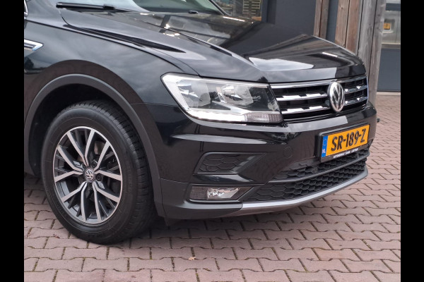 Volkswagen Tiguan Allspace 1.4 TSI Comfortline Business 7p. | Pano | Trekhaak | Stoelverwarming | Navi | ACC | App-connect | Elek. achterklep | All-seasons | Volkswagen Tiguan Allspace 1.4 TSI Comfortline Business 7p. | Pano | Trekhaak | Stoelverwarming | Navi | ACC | App-connect | Elek. achterklep | All-seasons |
