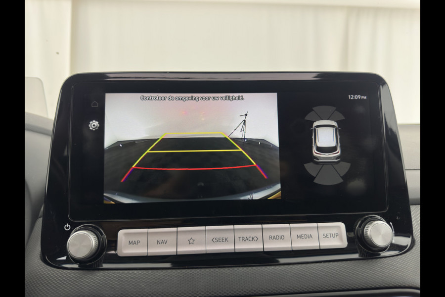 Hyundai Kona EV Premium 64 kWh [ 3-Fase ] {SOH-100%} *PANO | LEATHER | KRELL-AUDIO | HEAD-UP | FULL-LED | NAVI-FULLMAP | DAB | ADAPT.CRUISE | KEYLESS | CAMERA | BLIND-SPOT | LANE-ASSIST | DIGI-COCKPIT | COMFORT-SEATS | TOWBAR | 17''ALU*