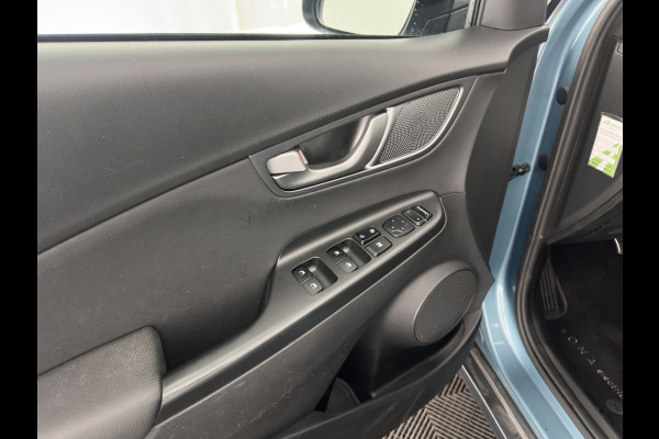 Hyundai Kona EV Premium 64 kWh [ 3-Fase ] {SOH-100%} *PANO | LEATHER | KRELL-AUDIO | HEAD-UP | FULL-LED | NAVI-FULLMAP | DAB | ADAPT.CRUISE | KEYLESS | CAMERA | BLIND-SPOT | LANE-ASSIST | DIGI-COCKPIT | COMFORT-SEATS | TOWBAR | 17''ALU*