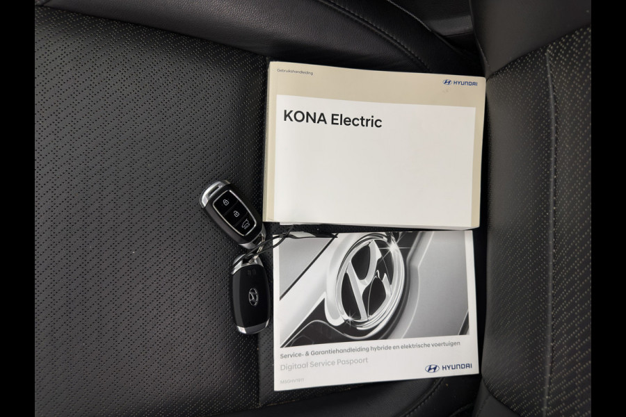 Hyundai Kona EV Premium 64 kWh [ 3-Fase ] {SOH-100%} *PANO | LEATHER | KRELL-AUDIO | HEAD-UP | FULL-LED | NAVI-FULLMAP | DAB | ADAPT.CRUISE | KEYLESS | CAMERA | BLIND-SPOT | LANE-ASSIST | DIGI-COCKPIT | COMFORT-SEATS | TOWBAR | 17''ALU*
