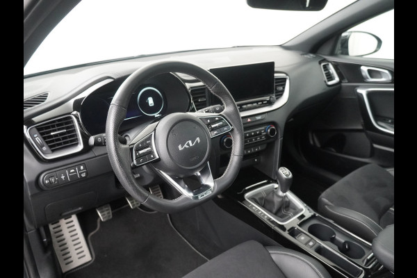 Kia Ceed Sportswagon 1.5 T-GDi GT-Line Apple Carplay/Android Auto - Cruise Control - Dodehoekdetectie - Panorama Dak - Stoel/Stuur Verwarming Fabrieksgarantie tot 07-2031