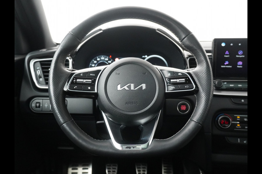 Kia Ceed Sportswagon 1.5 T-GDi GT-Line Apple Carplay/Android Auto - Cruise Control - Dodehoekdetectie - Panorama Dak - Stoel/Stuur Verwarming Fabrieksgarantie tot 07-2031
