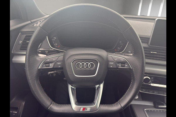 Audi Q5 55 TFSI e quattro Competition S-Line | Luchtvering | Head-Up | 20"| Massage | Panoramadak |
