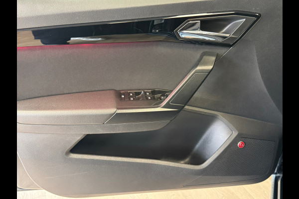 Seat Ibiza 1.0 TSI FR Business Intense *NIEUWE DISTRUBITIE* PANORAMADAK APPLE CARPLAY CRUISE AIRCO CAMERA NAVIGATIE START/STOP