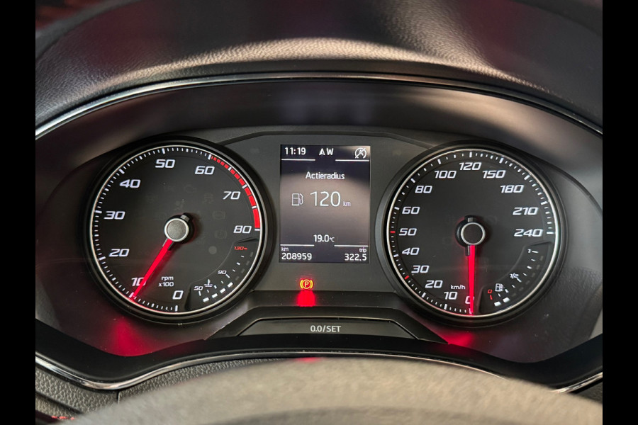 Seat Ibiza 1.0 TSI FR Business Intense *NIEUWE DISTRUBITIE* PANORAMADAK APPLE CARPLAY CRUISE AIRCO CAMERA NAVIGATIE START/STOP