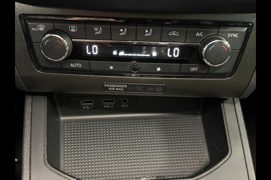 Seat Ibiza 1.0 TSI FR Business Intense *NIEUWE DISTRUBITIE* PANORAMADAK APPLE CARPLAY CRUISE AIRCO CAMERA NAVIGATIE START/STOP