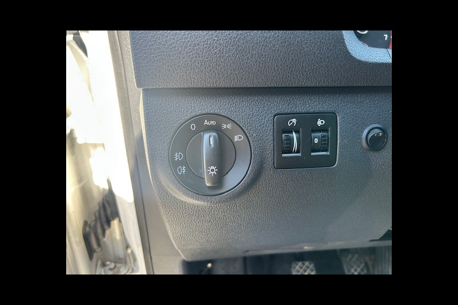 Volkswagen Caddy 1.4 TGI L2H1 EcoFuel Maxi Comfortline AIRCO I MULTIMEDIA I CRUISE CONTROL I 1e EIGENAAR I COMPLETE ONDERHOUDSHISTORIE 1e EIGENAAR I COMPLETE ONDERHOUDSHISTORIE