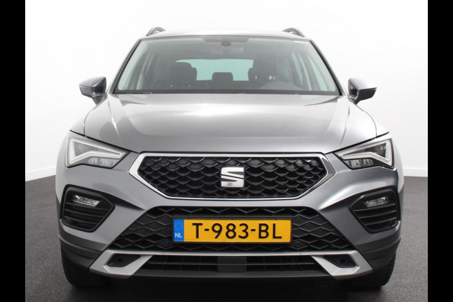 Seat Ateca 1.5 TSI Style Business Intense DSG Navigatie Apple Carplay/Android Auto Camera Parkeersensoren Cruise Control Full Led koplampen Lichtmetalen velgen Virtual Cockpit Getinte ramen Climate Control