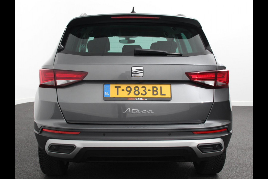 Seat Ateca 1.5 TSI Style Business Intense DSG Navigatie Apple Carplay/Android Auto Camera Parkeersensoren Cruise Control Full Led koplampen Lichtmetalen velgen Virtual Cockpit Getinte ramen Climate Control