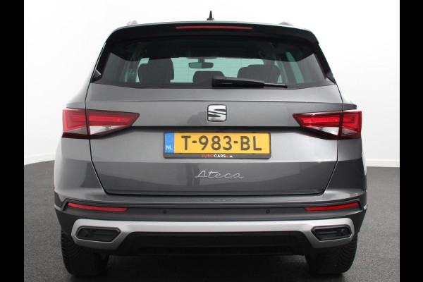 Seat Ateca 1.5 TSI Style Business Intense DSG Navigatie Apple Carplay/Android Auto Camera Parkeersensoren Cruise Control Full Led koplampen Lichtmetalen velgen Virtual Cockpit Getinte ramen Climate Control