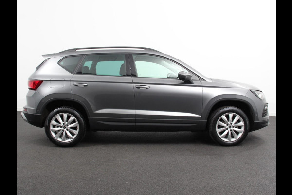 Seat Ateca 1.5 TSI Style Business Intense DSG Navigatie Apple Carplay/Android Auto Camera Parkeersensoren Cruise Control Full Led koplampen Lichtmetalen velgen Virtual Cockpit Getinte ramen Climate Control