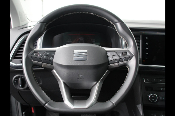Seat Ateca 1.5 TSI Style Business Intense DSG Navigatie Apple Carplay/Android Auto Camera Parkeersensoren Cruise Control Full Led koplampen Lichtmetalen velgen Virtual Cockpit Getinte ramen Climate Control