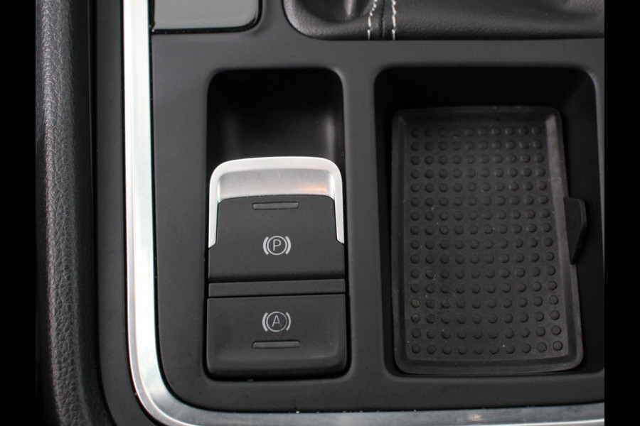 Seat Ateca 1.5 TSI Style Business Intense DSG Navigatie Apple Carplay/Android Auto Camera Parkeersensoren Cruise Control Full Led koplampen Lichtmetalen velgen Virtual Cockpit Getinte ramen Climate Control