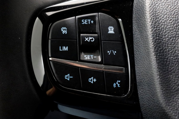 Ford Transit Custom 320 2.0 TDCI 136pk L1H1 Trend LED/ACC/Navi/Camera 06-2024