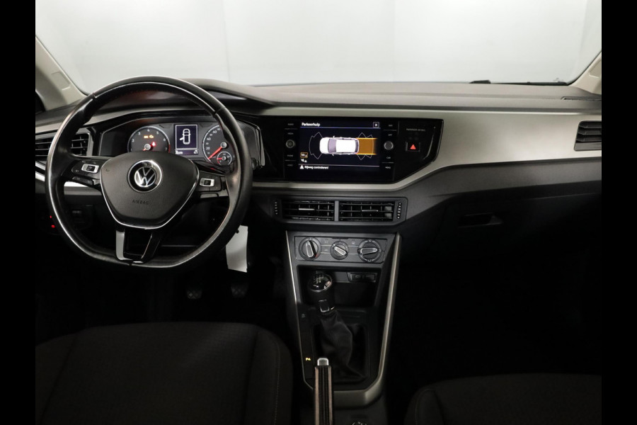 Volkswagen Polo 1.0 TSI R-Line Edition 95 pk | Navigatie via App | Airco | Parkeersensoren | Adaptieve cruise control | Licht- en zicht pakket |