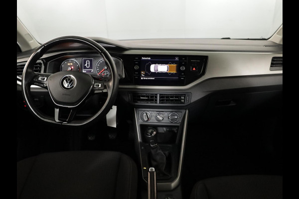 Volkswagen Polo 1.0 TSI R-Line Edition 95 pk | Navigatie via App | Airco | Parkeersensoren | Adaptieve cruise control | Licht- en zicht pakket |