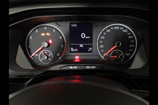 Volkswagen Polo 1.0 TSI R-Line Edition 95 pk | Navigatie via App | Airco | Parkeersensoren | Adaptieve cruise control | Licht- en zicht pakket |