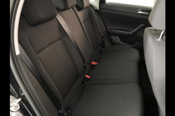 Volkswagen Polo 1.0 TSI R-Line Edition 95 pk | Navigatie via App | Airco | Parkeersensoren | Adaptieve cruise control | Licht- en zicht pakket |