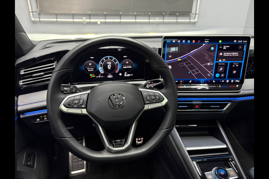 Volkswagen Tiguan 1.5 eTSI R-line Edition Pano