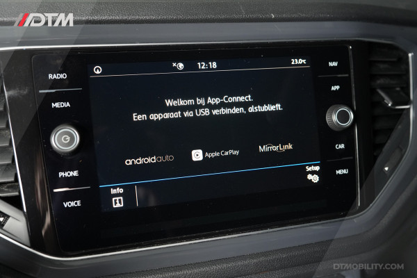 Volkswagen T-Roc 1.5TSi Sport | LESAUTO | Pano | Virtual