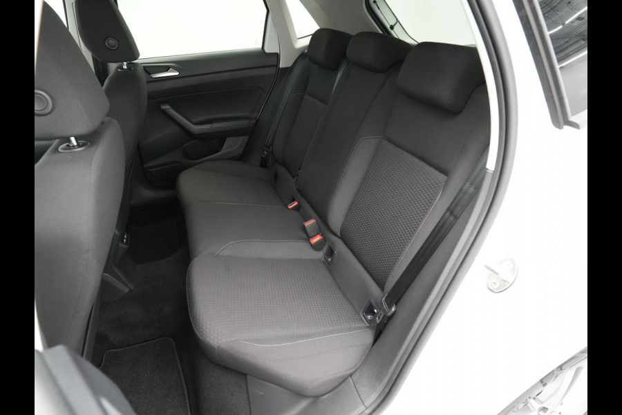 Volkswagen Polo 1.0 TSI 95pk R-Line Edition Navigatie Acc Pdc Clima Carplay