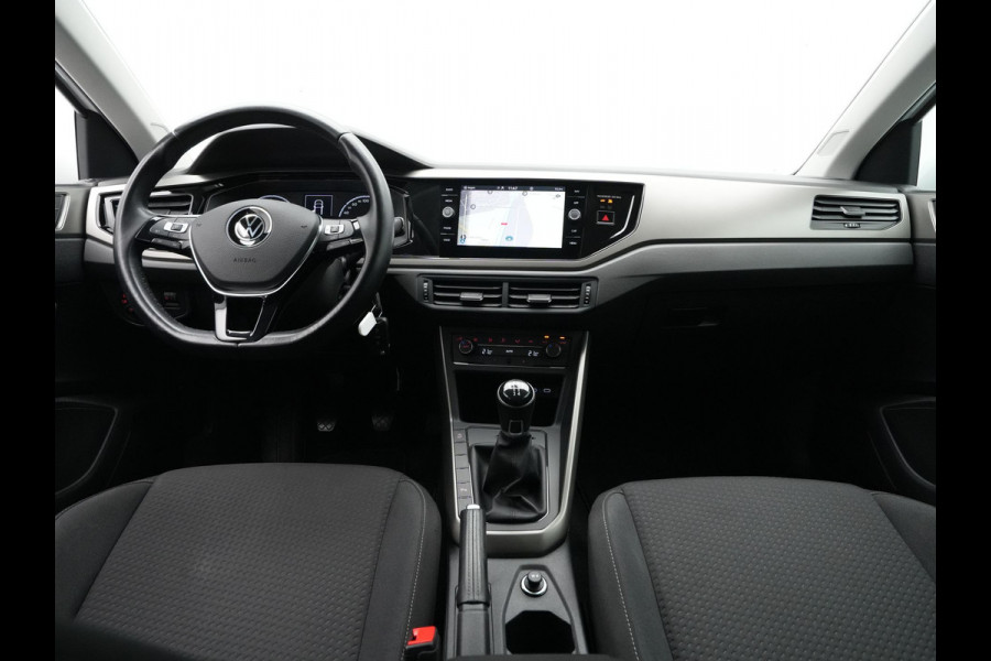 Volkswagen Polo 1.0 TSI 95pk R-Line Edition Navigatie Acc Pdc Clima Carplay