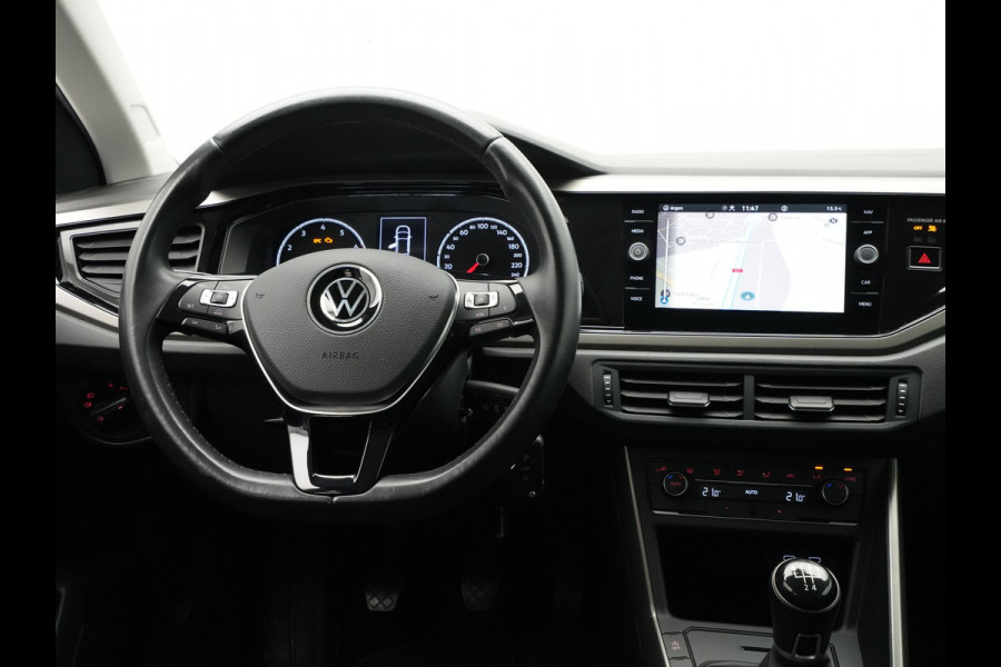 Volkswagen Polo 1.0 TSI 95pk R-Line Edition Navigatie Acc Pdc Clima Carplay